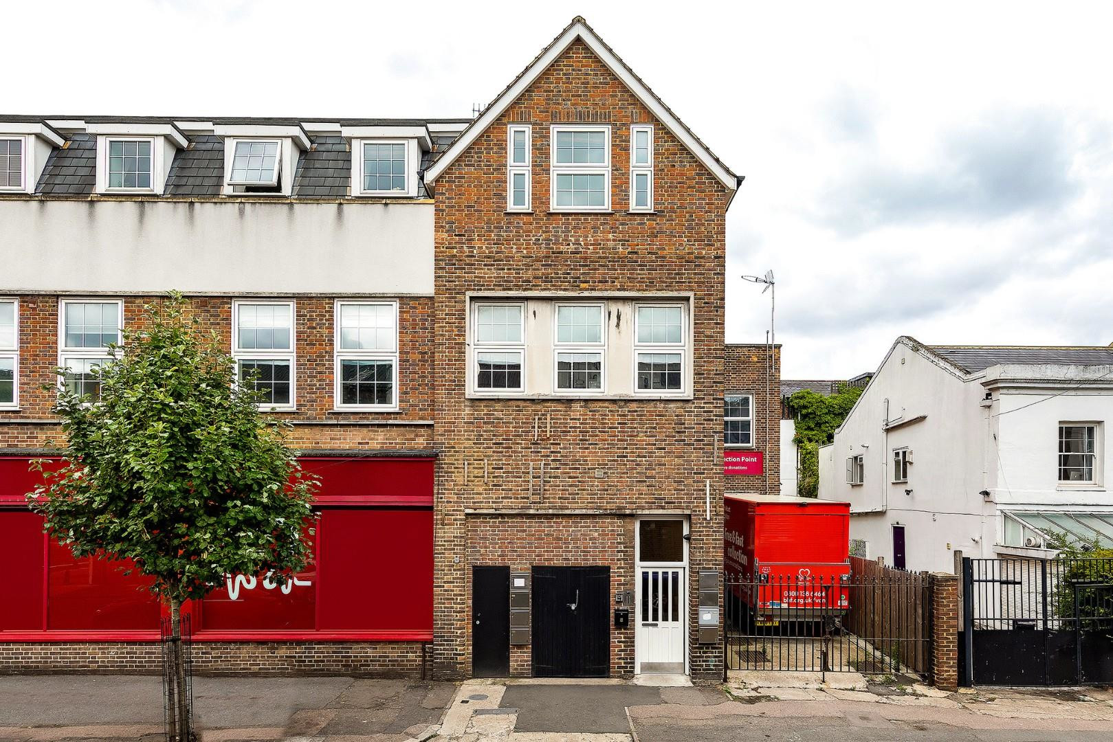 Flat for sale on Trinity Gardens, SW9, Ref 29814732 Keating Estates